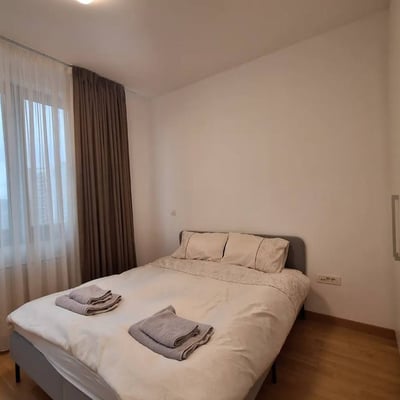 Location d’un appartement moderne de 3 pièces, 79 m², Belgrade, Serbie